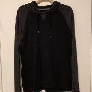 Black Levis Long Sleeve with Hoodie